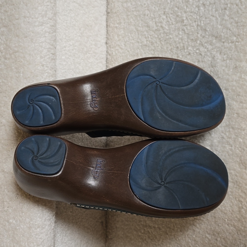 Womens Clarks Teal Blue Leather Clogs - Picture 5 of 5
